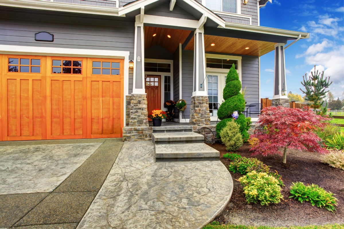 Enhancing Curb Appeal with Budget-Friendly Exterior Design Ideas