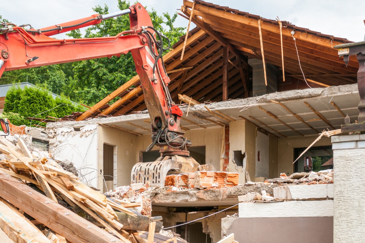 Environmentally Friendly Demolition and Debris Removal